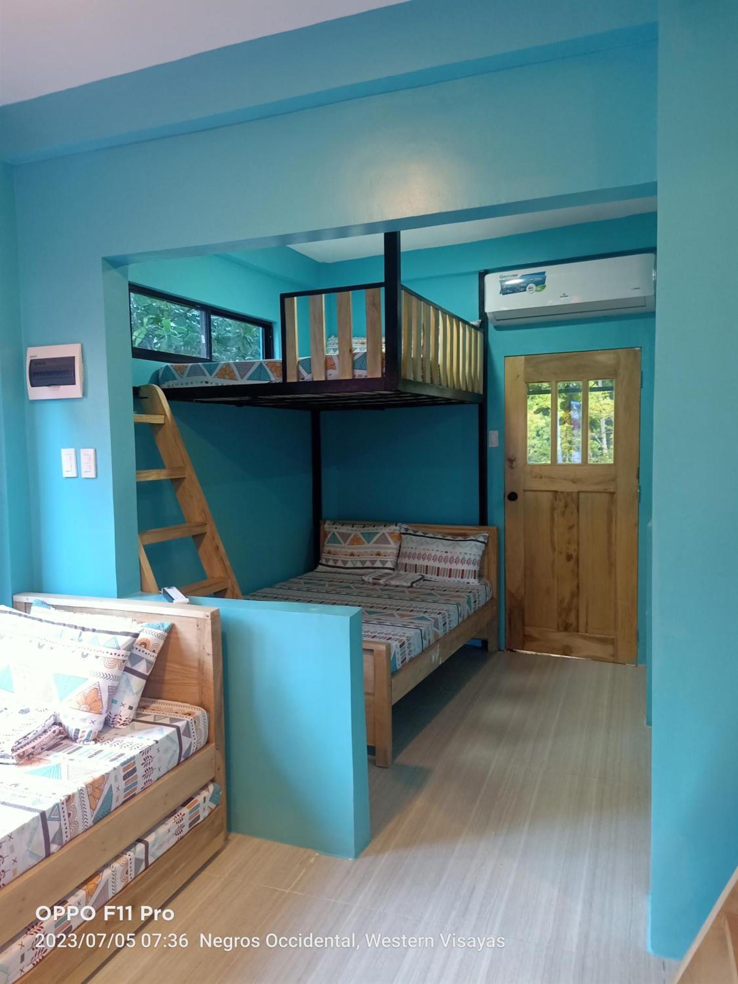 Smallfry'S Beach Resort Calatrava  Luaran gambar